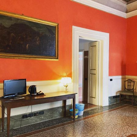 Bed and Breakfast Palazzo Tucci Residenza D'Epoca à Lucques Extérieur photo