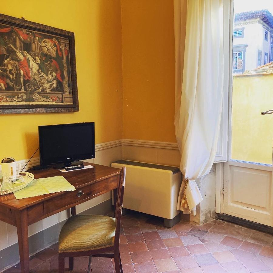 Bed and Breakfast Palazzo Tucci Residenza D'Epoca à Lucques Extérieur photo