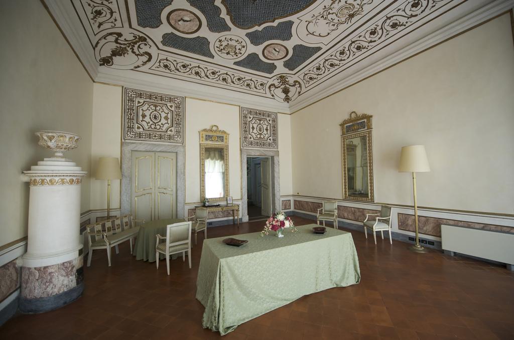 Bed and Breakfast Palazzo Tucci Residenza D'Epoca à Lucques Chambre photo