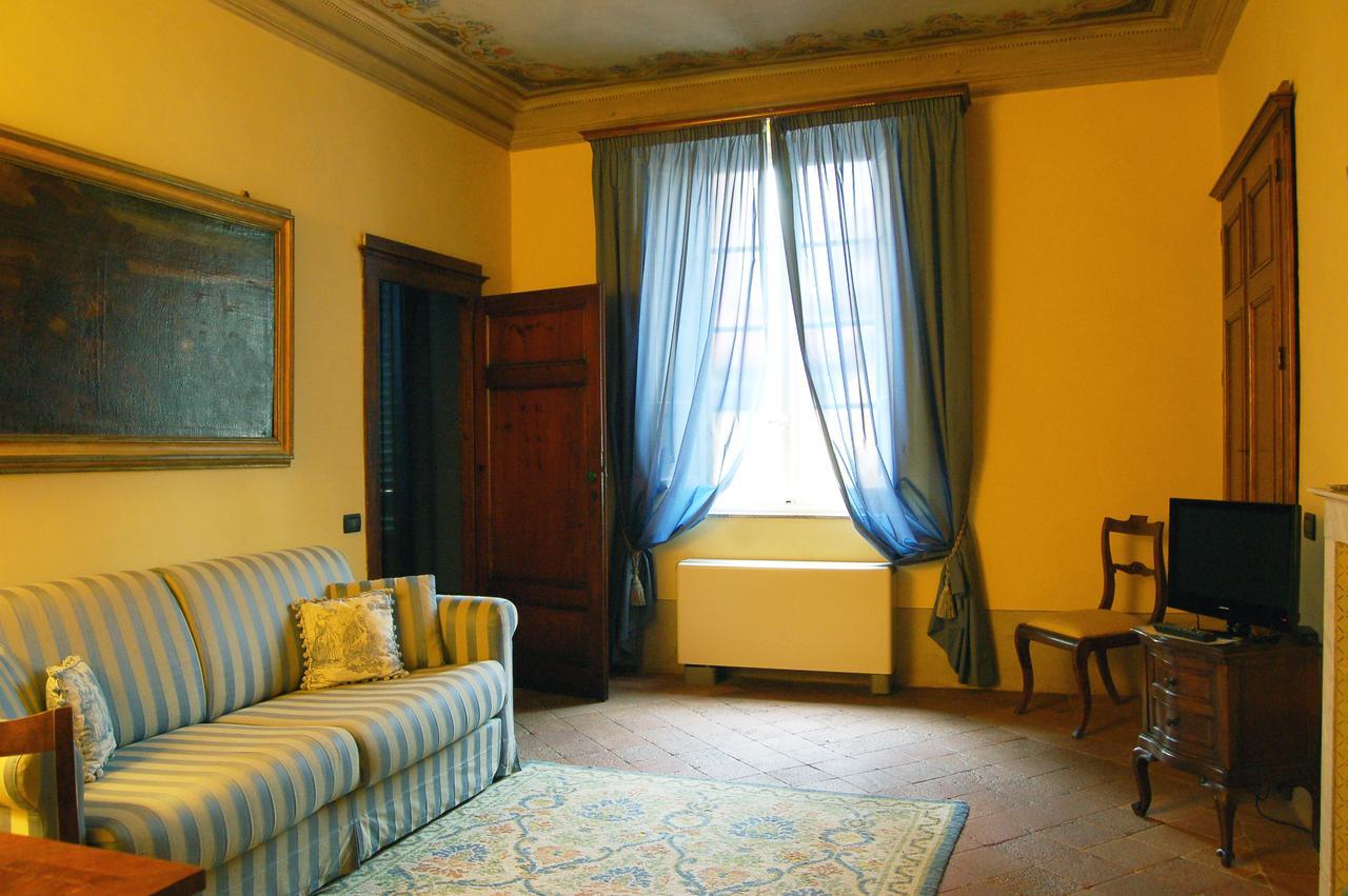Bed and Breakfast Palazzo Tucci Residenza D'Epoca à Lucques Extérieur photo