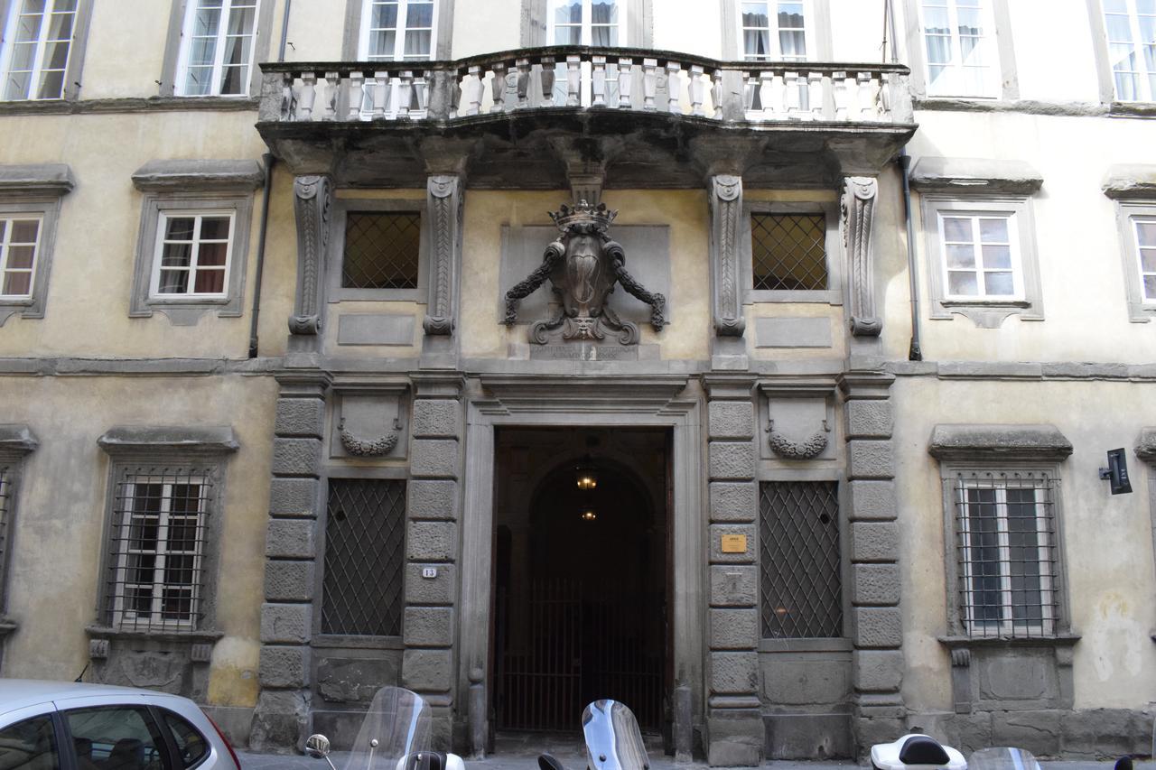 Bed and Breakfast Palazzo Tucci Residenza D'Epoca à Lucques Extérieur photo