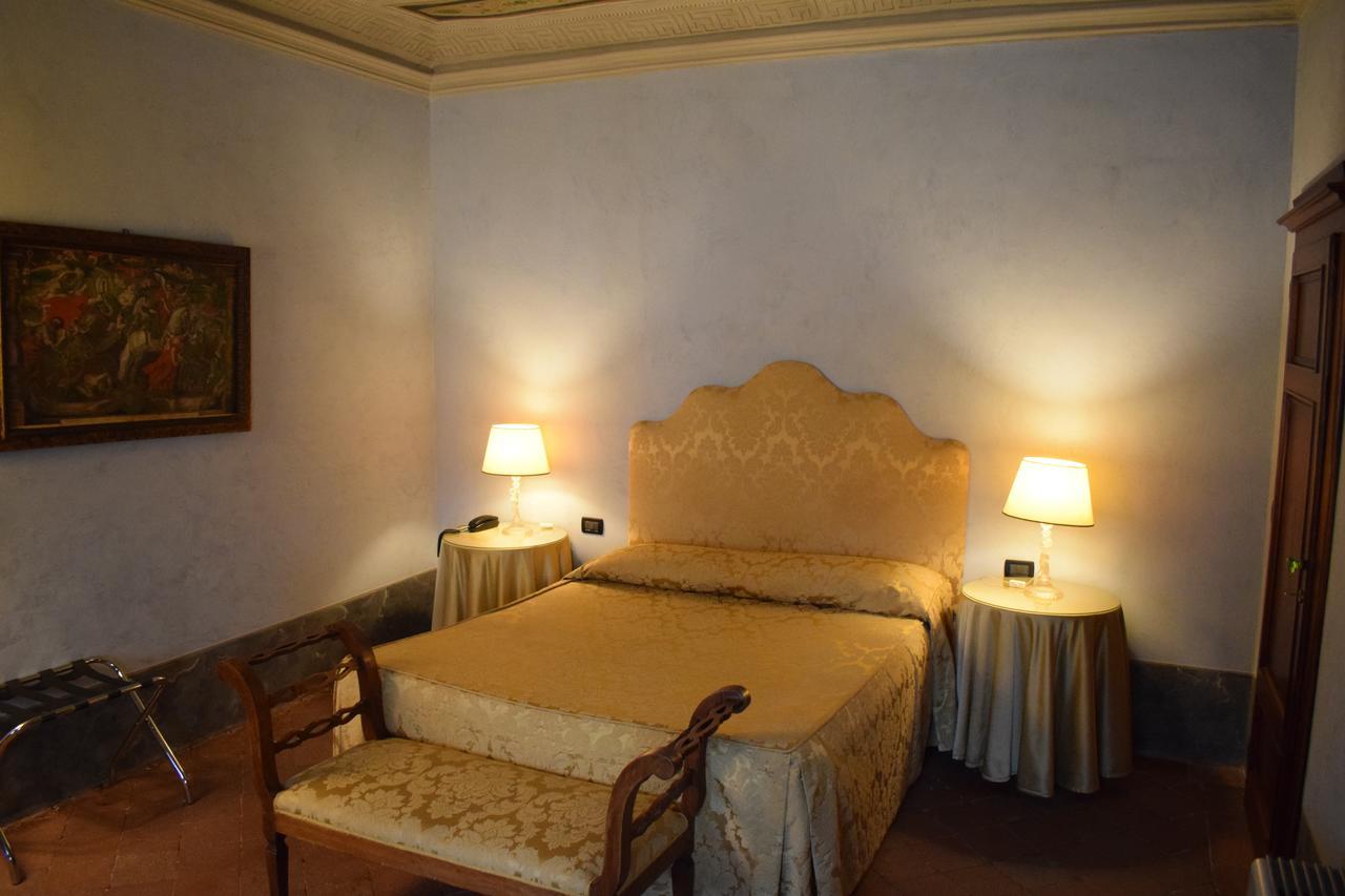 Bed and Breakfast Palazzo Tucci Residenza D'Epoca à Lucques Extérieur photo